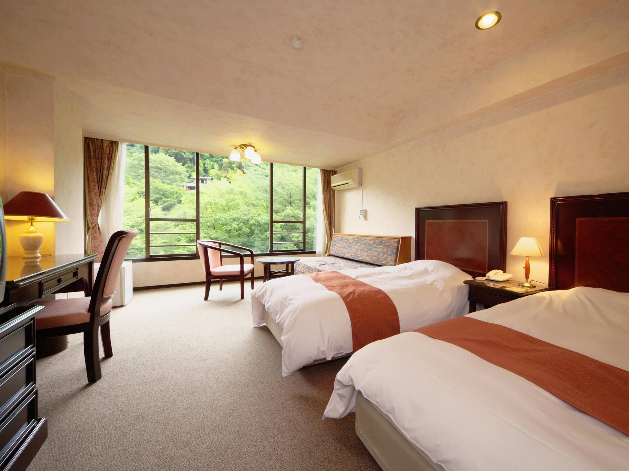 Tonosawa Quatre Saisons Hotel Hakone Exterior photo